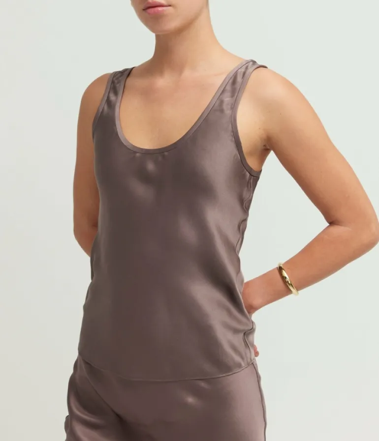Tops-Anine Bing Lea Top in Iron